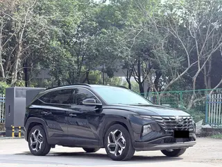 Hyundai Tucson 2023 Tucson L 1.5T GLX Two-wheel drive elite version N Line exterior photo 3 Hyundai Tucson 2023 Tucson L 1.5T GLX Two-wheel drive elite version N Line exterior photo 3