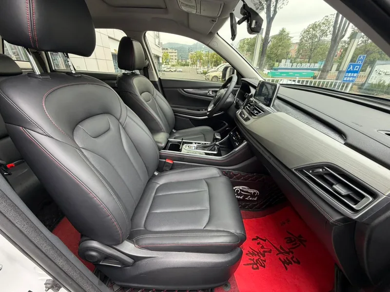 Changan CS75 2020 280T Automatic Zhihui Type Country VI exterior photo 7 Changan CS75 2020 280T Automatic Zhihui Type Country VI exterior photo 7