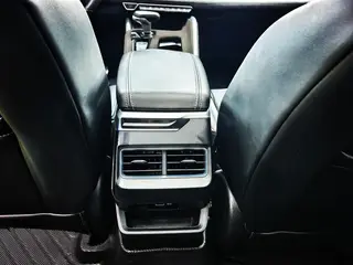 Geely Preface 2023 2.0T Only this turquoise version interior photo 10 Geely Preface 2023 2.0T Only this turquoise version interior photo 10