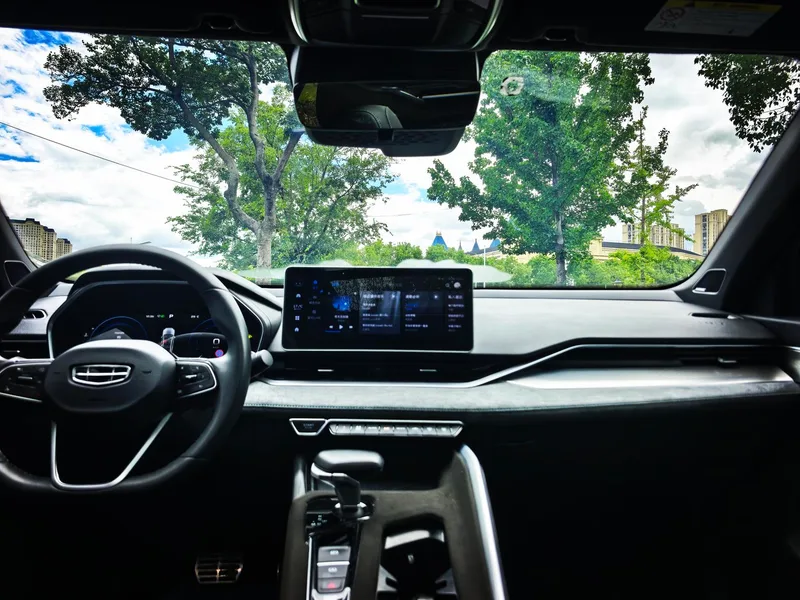 Geely Preface 2023 2.0T Only this turquoise version interior photo 11 Geely Preface 2023 2.0T Only this turquoise version interior photo 11