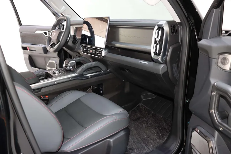 Jetour T2 2023 2.0TD Four-wheel drive Time travel PRO exterior photo 8 Jetour T2 2023 2.0TD Four-wheel drive Time travel PRO exterior photo 8