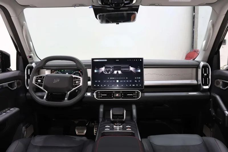 Jetour T2 2023 2.0TD Four-wheel drive Time travel PRO interior photo 12 Jetour T2 2023 2.0TD Four-wheel drive Time travel PRO interior photo 12