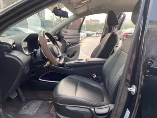 Hyundai Tucson 2021 Tucson L 1.5T GLS Versión líder con tracción en dos ruedas interior foto 9