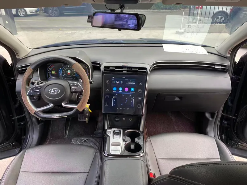 Hyundai Tucson 2021 Tucson L 1.5T GLS Versión líder con tracción en dos ruedas interior foto 13