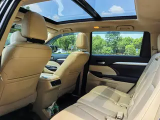 Toyota Highlander 2015 2.0T Four-wheel drive deluxe edition 7 seat exterior photo 6 Toyota Highlander 2015 2.0T Four-wheel drive deluxe edition 7 seat exterior photo 6