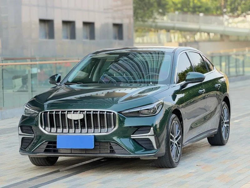 Geely Emgrand 2026 5th Gen 1.5T DCT Flagship exterior photo 1 Geely Emgrand 2026 5th Gen 1.5T DCT Flagship exterior photo 1