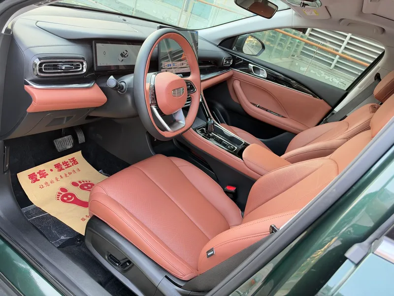 Geely Emgrand 2026 5th Gen 1.5T DCT Flagship interior photo 7 Geely Emgrand 2026 5th Gen 1.5T DCT Flagship interior photo 7
