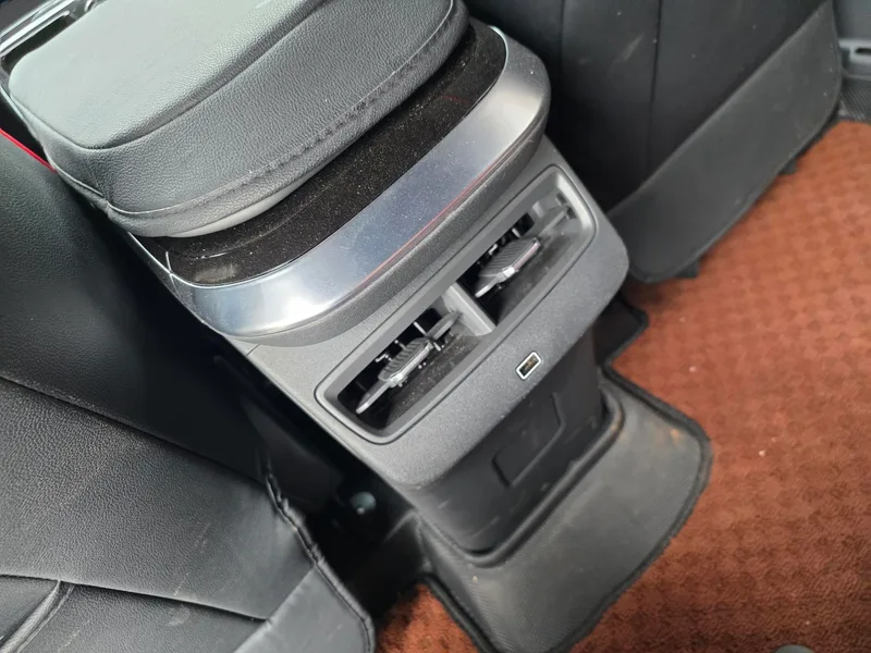 Jetour Dasheng 2022 1.6T DCT King PLUS interior photo 20 Jetour Dasheng 2022 1.6T DCT King PLUS interior photo 20