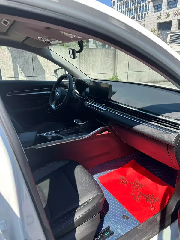 Geely Emgrand 2022 4th Gen 1.5L CVT Premium Trim exterior photo 6 Geely Emgrand 2022 4th Gen 1.5L CVT Premium Trim exterior photo 6