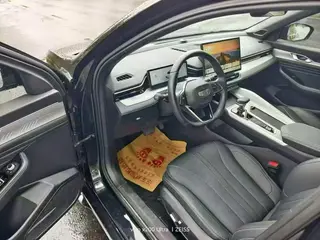 Geely Preface 2025 1.5T Oriente Yao Edición Kunlun exterior foto 4 Geely Preface 2025 1.5T Oriente Yao Edición Kunlun exterior foto 4