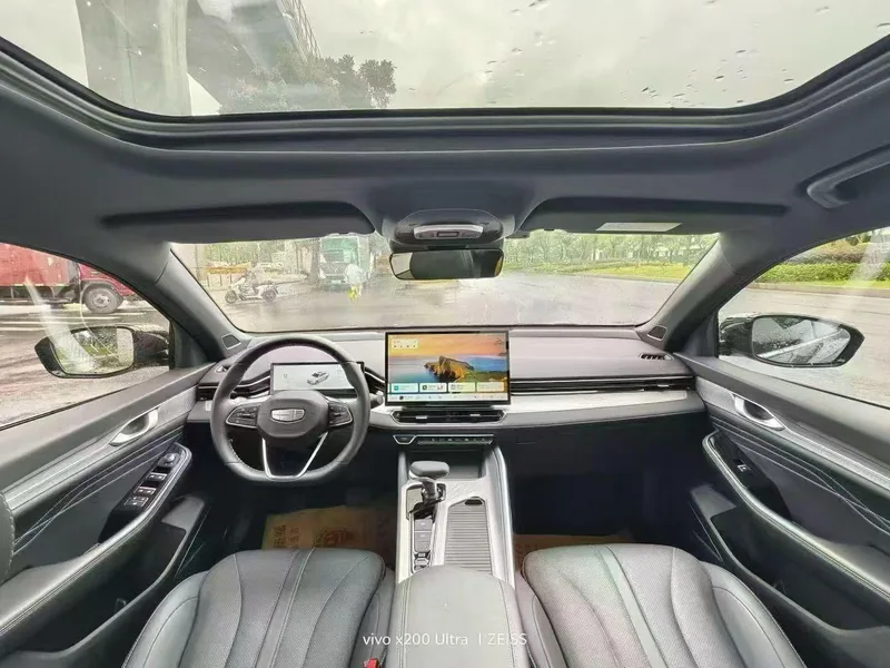 Geely Preface 2025 1.5T Oriente Yao Edición Kunlun interior foto 6 Geely Preface 2025 1.5T Oriente Yao Edición Kunlun interior foto 6