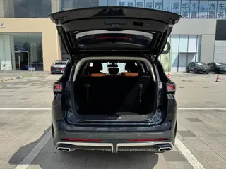 Jetour X70 PLUS 2025 1.5T 6DCT Luxury Edition 7 seat exterior photo 9 Jetour X70 PLUS 2025 1.5T 6DCT Luxury Edition 7 seat exterior photo 9