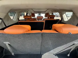 Jetour X70 PLUS 2025 1.5T 6DCT Luxury Edition 7 seat interior photo 11 Jetour X70 PLUS 2025 1.5T 6DCT Luxury Edition 7 seat interior photo 11