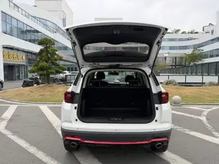 Changan CS35 PLUS 2019 1.4T DCT Changlian Blue Whale Edition interior photo 13 Changan CS35 PLUS 2019 1.4T DCT Changlian Blue Whale Edition interior photo 13