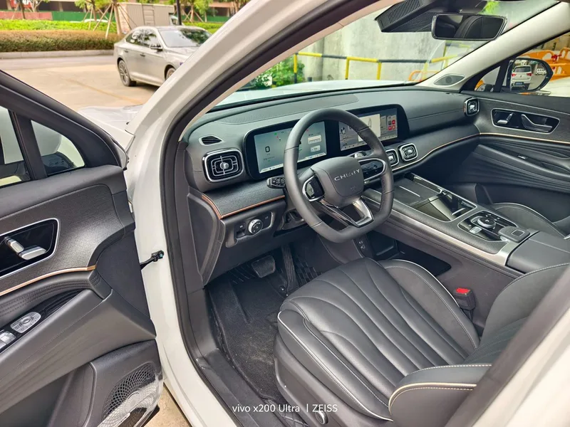 Chery Tiggo 9 2023 2.0T AT Four-wheel drive to the perfect version 7 seat exterior photo 4 Chery Tiggo 9 2023 2.0T AT Four-wheel drive to the perfect version 7 seat exterior photo 4