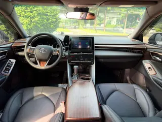Toyota Avalon 2023 2.0L CVT Selected Edition interior photo 6 Toyota Avalon 2023 2.0L CVT Selected Edition interior photo 6