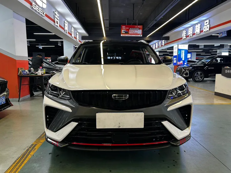 Geely Coolray 2023 1.5T DCT Platinum Edition exterior photo 3 Geely Coolray 2023 1.5T DCT Platinum Edition exterior photo 3