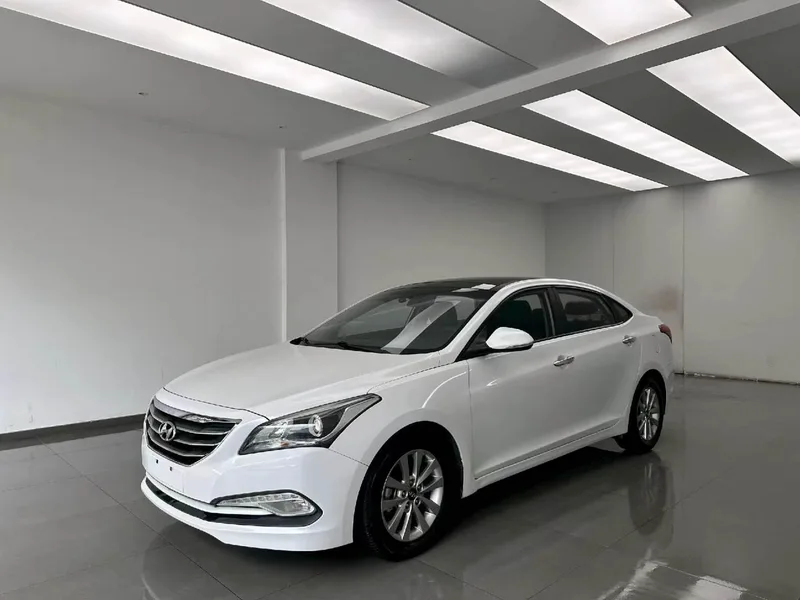 Hyundai Mistra 2014 1.8L automatic intelligent type GLS exterior photo 1 Hyundai Mistra 2014 1.8L automatic intelligent type GLS exterior photo 1