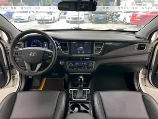 Hyundai Mistra 2014 1.8L automatic intelligent type GLS exterior photo 5 Hyundai Mistra 2014 1.8L automatic intelligent type GLS exterior photo 5