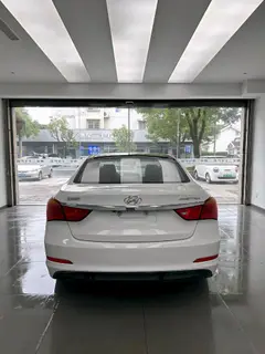 Hyundai Mistra 2014 1.8L automatic intelligent type GLS interior photo 8 Hyundai Mistra 2014 1.8L automatic intelligent type GLS interior photo 8