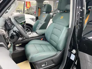 Jetour T2 2023 2.0TD Four-wheel drive Conquer interior photo 16 Jetour T2 2023 2.0TD Four-wheel drive Conquer interior photo 16