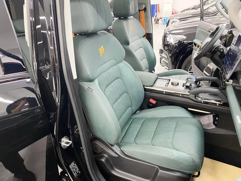 Jetour T2 2023 2.0TD Four-wheel drive Conquer interior photo 19 Jetour T2 2023 2.0TD Four-wheel drive Conquer interior photo 19