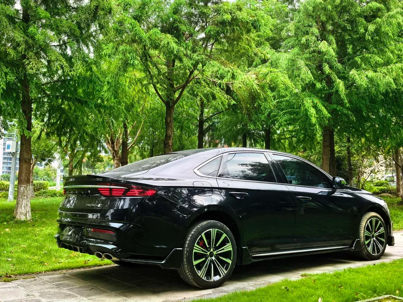 Geely Preface 2025 2.0T Oriental Yao Star Edition exterior photo 5 Geely Preface 2025 2.0T Oriental Yao Star Edition exterior photo 5