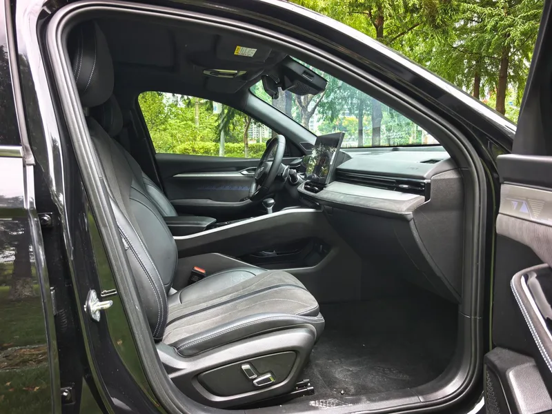 Geely Preface 2025 2.0T Oriental Yao Star Edition interior photo 17 Geely Preface 2025 2.0T Oriental Yao Star Edition interior photo 17