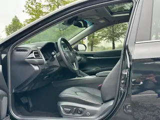 Toyota Camry 2021 2.5G Edición de lujo exterior foto 5