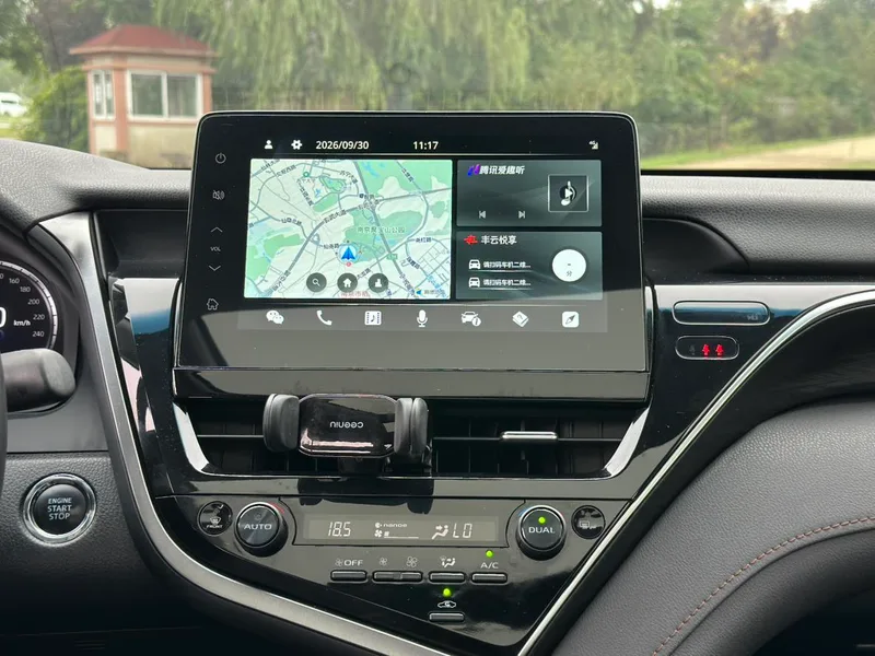 Toyota Camry 2021 2.5G Edición de lujo interior foto 11