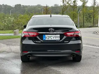 Toyota Camry 2021 2.5G Edición de lujo interior foto 18