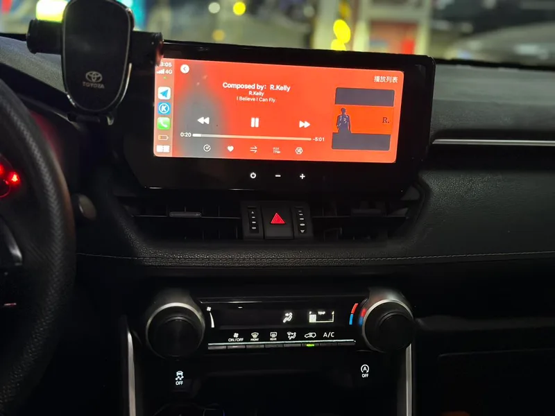 Toyota Wildlander 2023 2.0L Two-wheel drive leading version interior photo 10 Toyota Wildlander 2023 2.0L Two-wheel drive leading version interior photo 10