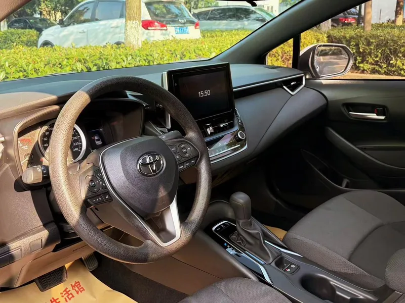 Toyota Levin 2021 185T CVT Luxury Edition interior photo 12 Toyota Levin 2021 185T CVT Luxury Edition interior photo 12