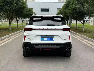 Geely Coolray 2023 1.5T DCT Edición Diamante exterior foto 5 Geely Coolray 2023 1.5T DCT Edición Diamante exterior foto 5