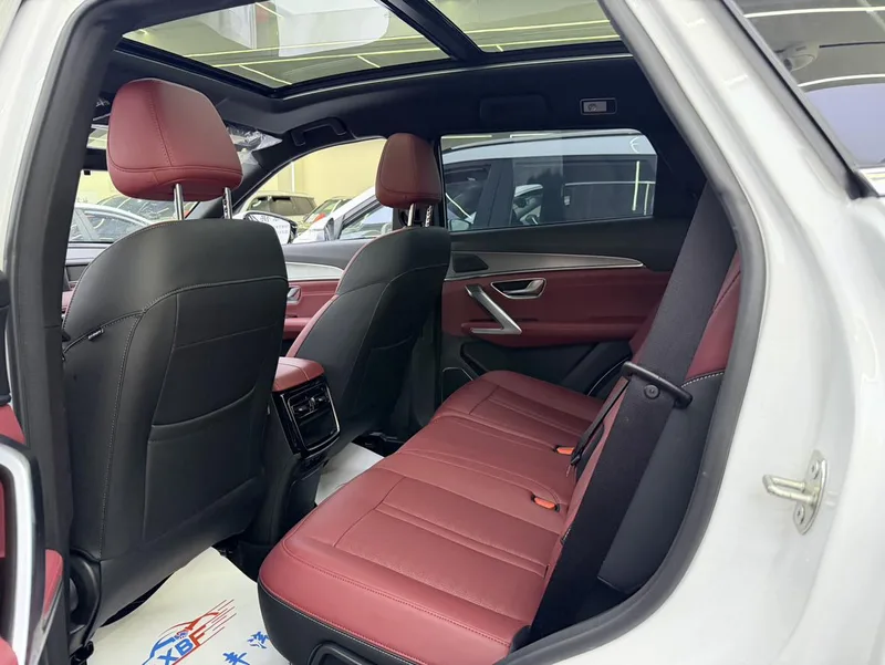 Jetour X70 PLUS 2025 Champion Edition 1.5T DCT Champion PRO 5 seat interior photo 7 Jetour X70 PLUS 2025 Champion Edition 1.5T DCT Champion PRO 5 seat interior photo 7