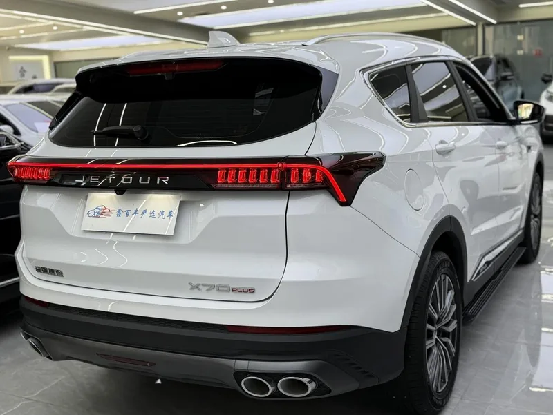 Jetour X70 PLUS 2025 Champion Edition 1.5T DCT Champion PRO 5 seat interior photo 8 Jetour X70 PLUS 2025 Champion Edition 1.5T DCT Champion PRO 5 seat interior photo 8