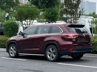 Toyota Highlander 2017 2.0T Four-wheel drive deluxe edition 7 seat exterior photo 4 Toyota Highlander 2017 2.0T Four-wheel drive deluxe edition 7 seat exterior photo 4