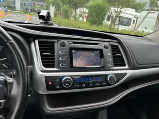 Toyota Highlander 2017 2.0T Four-wheel drive deluxe edition 7 seat exterior photo 9 Toyota Highlander 2017 2.0T Four-wheel drive deluxe edition 7 seat exterior photo 9