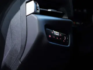 Toyota Supra 2022 Restyling GR SUPRA 3.0T Standard type interior photo 19 Toyota Supra 2022 Restyling GR SUPRA 3.0T Standard type interior photo 19