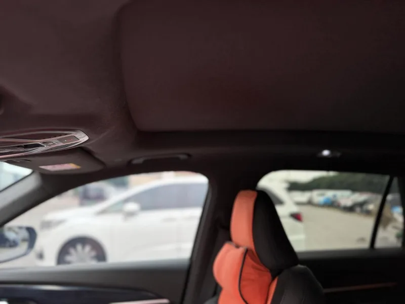 Geely Monjaro 2024 2.0TD High-power automatic two-wheel drive skyline version interior photo 12 Geely Monjaro 2024 2.0TD High-power automatic two-wheel drive skyline version interior photo 12