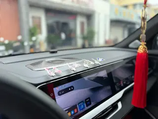 Geely Monjaro 2024 2.0TD High-power automatic two-wheel drive skyline version interior photo 17 Geely Monjaro 2024 2.0TD High-power automatic two-wheel drive skyline version interior photo 17