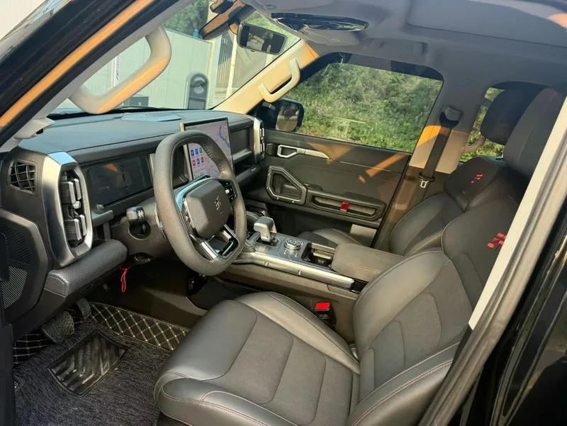 Jetour T2 2023 1.5TD Two-wheel drive Discover PRO interior photo 6 Jetour T2 2023 1.5TD Two-wheel drive Discover PRO interior photo 6