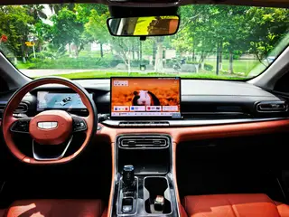 Geely Emgrand 2026 5th Gen 1.5T DCT Flagship interior photo 10 Geely Emgrand 2026 5th Gen 1.5T DCT Flagship interior photo 10