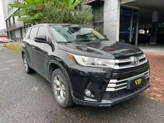 Toyota Highlander 2018 2.0T Version élite à deux roues motrices 7 Siège État VI extérieur photo 3