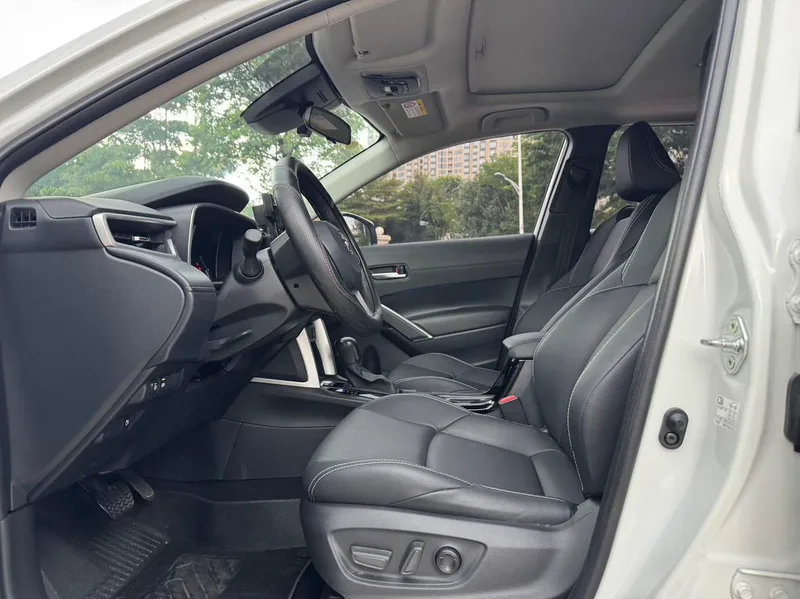 Toyota Frontlander 2024 2.0L Intelligent electric hybrid double engine Luxury Edition interior photo 7