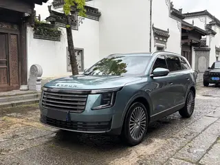 Jetour X70L 2026 2.0TD 8AT Modelo insignia