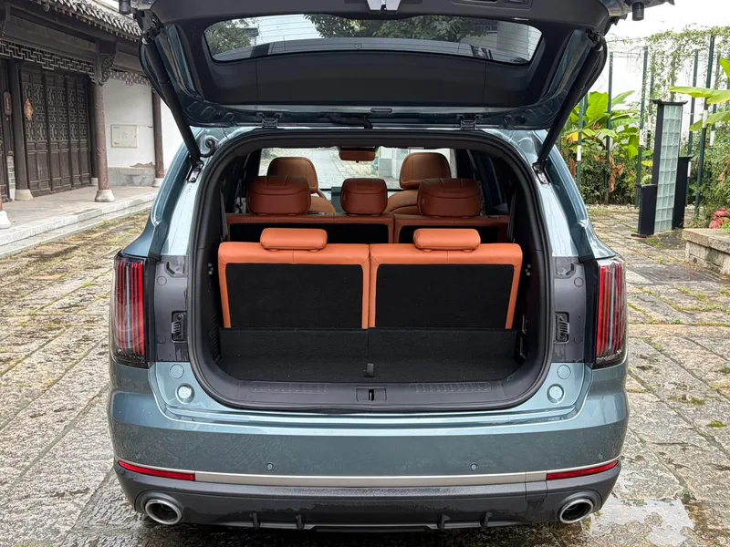 Jetour X70L 2026 2.0TD 8AT Modelo insignia exterior foto 9 Jetour X70L 2026 2.0TD 8AT Modelo insignia exterior foto 9