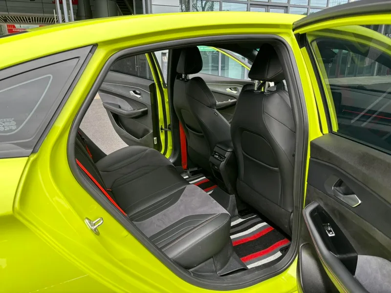 Geely Binrui 2022 Binrui COOL 1.5T DCT Versión Thunder exterior foto 8