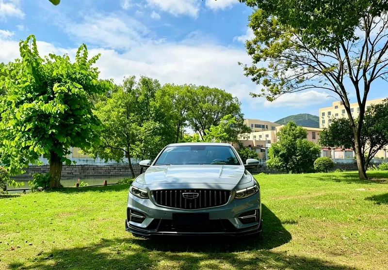 Geely Preface 2023 1.5T Kunlun Edition exterior photo 2