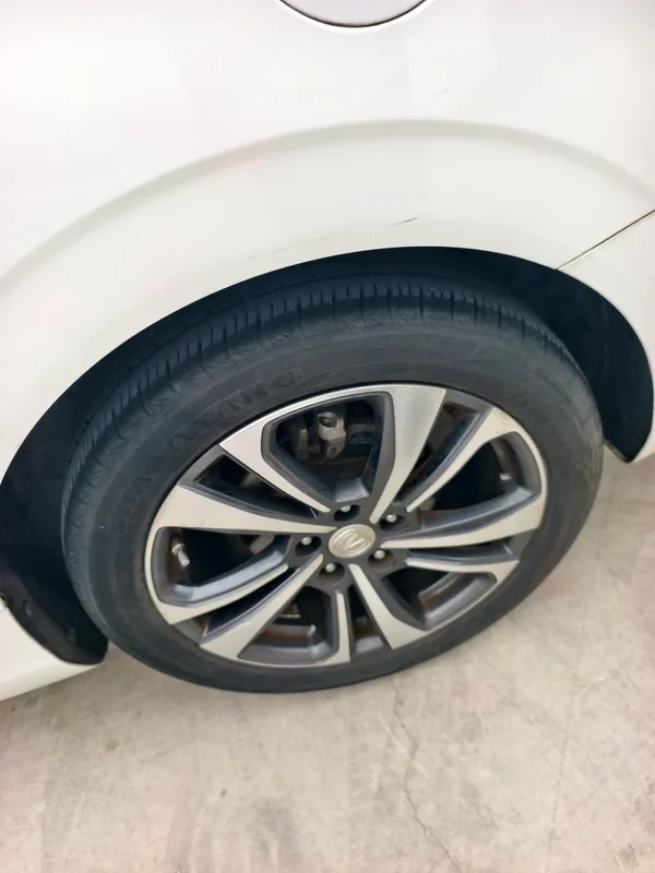 Changan Eado 2020 PLUS Baleine bleue NE 1.4T GDI Type phare automatique intérieur photo 10